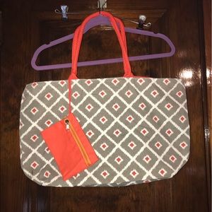 NBW Zipper Tote
